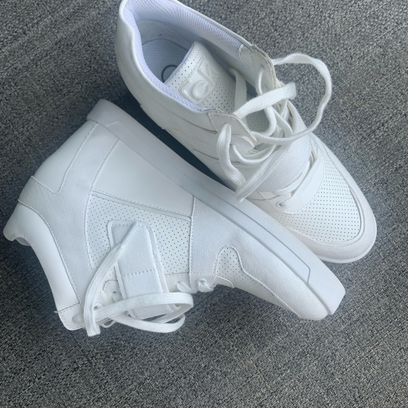 calvin klein women's frances wedge sneakers